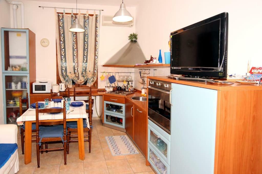 Casa Vacanza Lyudmyla Местре Экстерьер фото