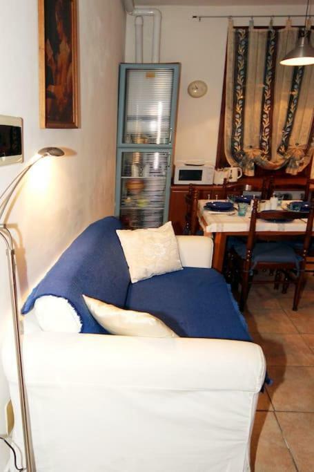 Casa Vacanza Lyudmyla Местре Экстерьер фото