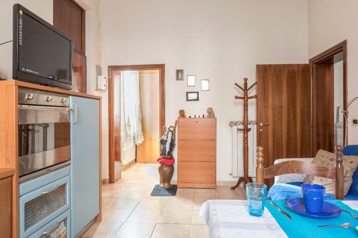 Casa Vacanza Lyudmyla Местре Экстерьер фото